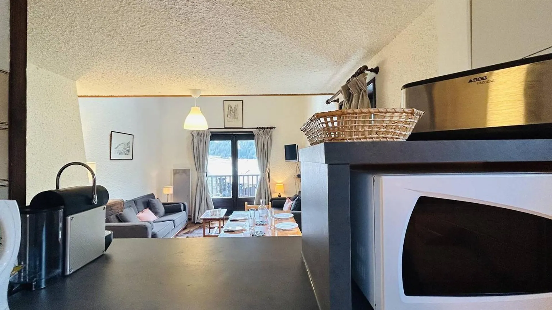 Charmant T2 Avec Coin Montagne, 6 Couchages, Monetier Les Bains, Proche Commerces Et Navettes Ski - Fr-1-330F-35 Le Monêtier-les-Bains Appartement
